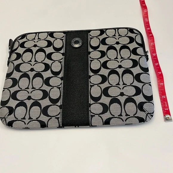 Coach iPad bag - Picture 4 of 4